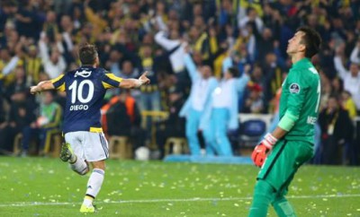 Diego Ribas Fenerbahce gegen Galatasaray