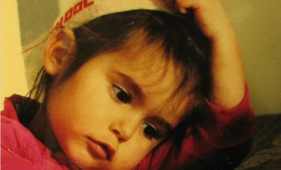 Vampire Diaries: So süß war Nina Dobrev als kleines Mädchen.