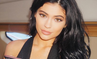 Kylie Jenner und Tyga verwirren ihre Fans mit Snapchat-video.