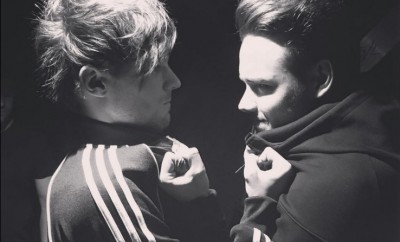 One Direction: Louis Tomlinson und Liam Payne gehen sich an die Gurgel.