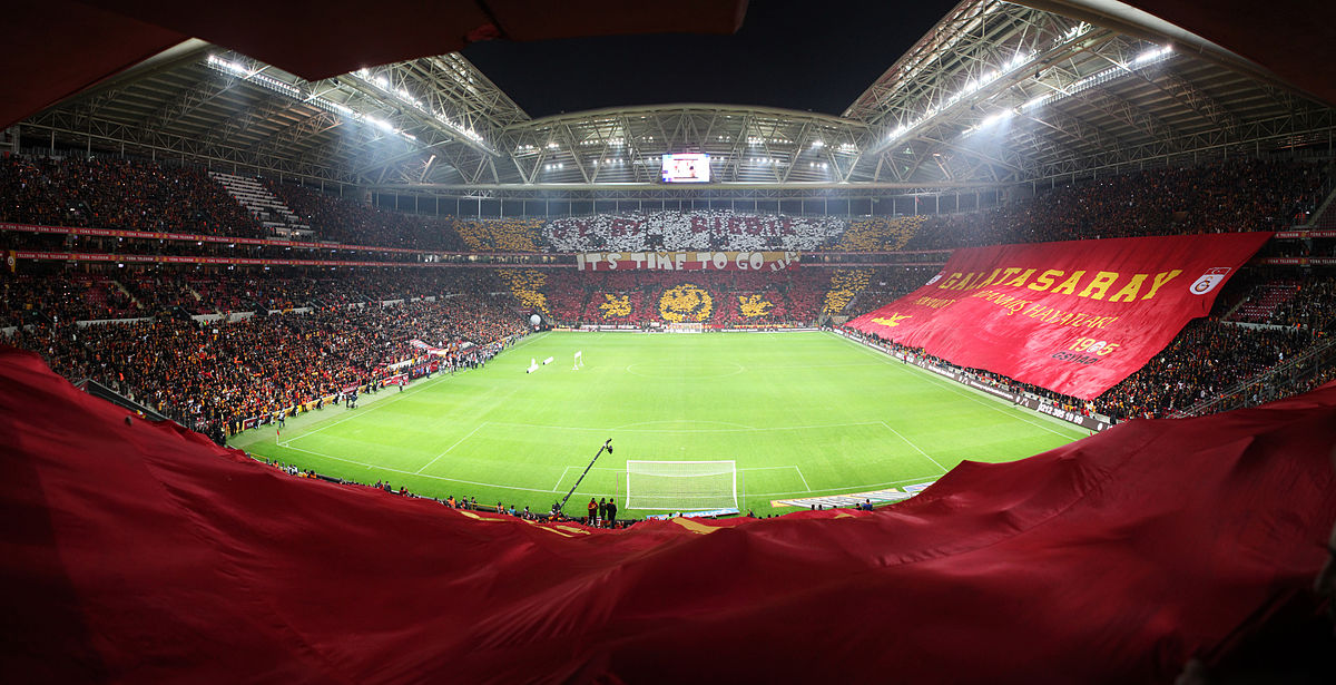 Ein Bild vom Derby zwischen Galatasaray und Fenerbahce aus dem Jahr 2011.