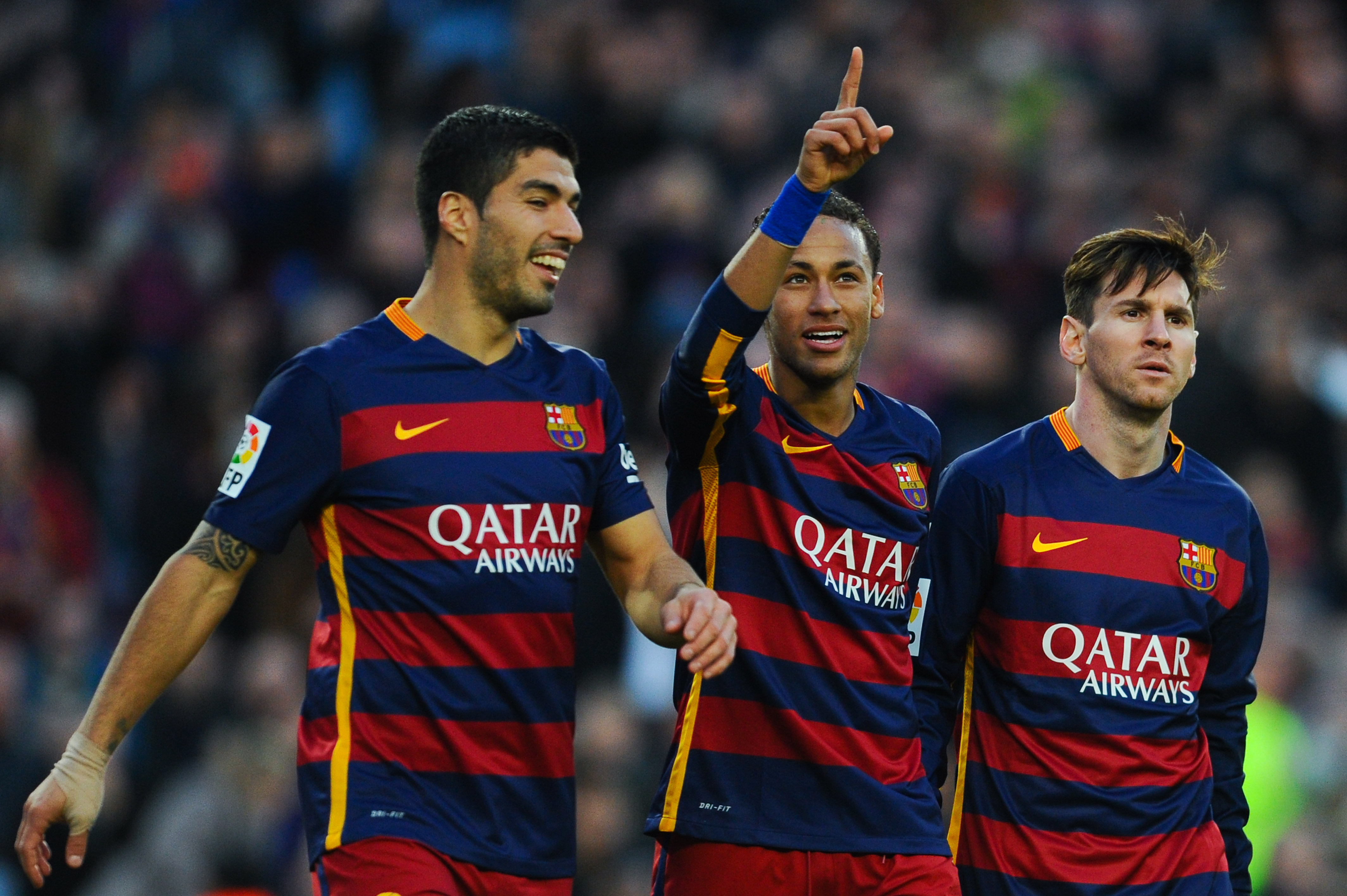 Neymar, Luis Suarez und Lionel Messi wollen mit dem FC Barcelona historisches leisten.