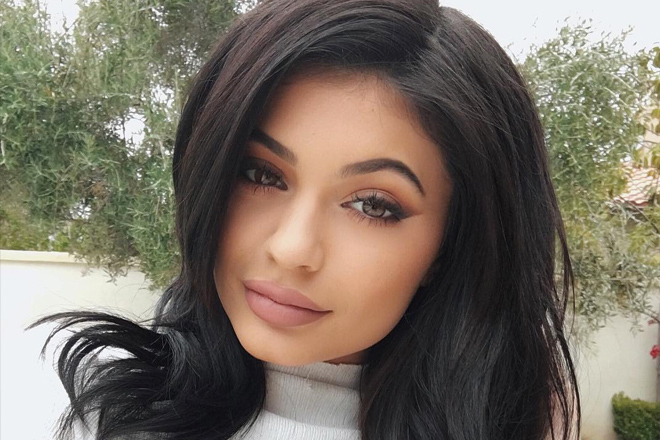 Kylie Jenner nimmt Abschied von ihrer Vergangenheit und Kourtney Kardashian bringt Kim Kardashian zu Snapchat!