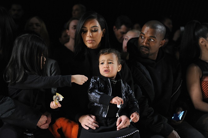Ist Kim Kardashian eine schlechte Mutter?