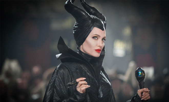 Auch in Maleficent 2 nimmt Angelina Jolie die Rolle der dunklen Fee ein.