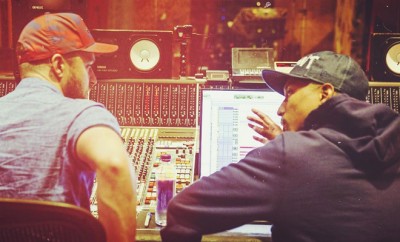 Justin Timberlake und Pharrell Williams im Tonstudio.