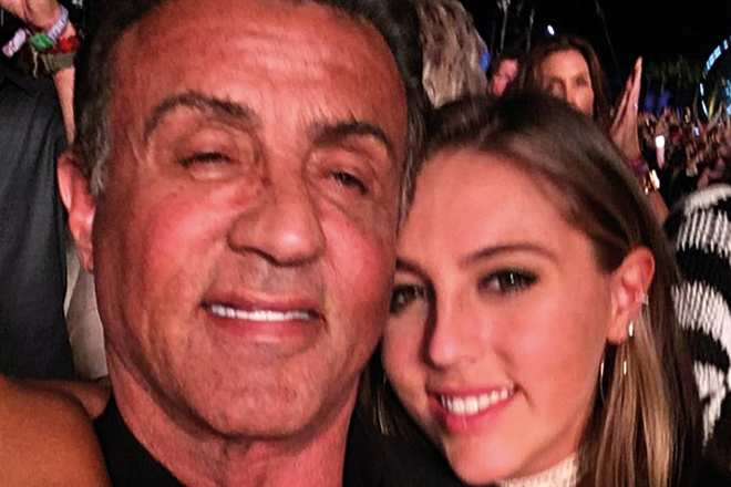 Sylvester Stallone mit seiner Tochter auf dem Coachella-Festival.