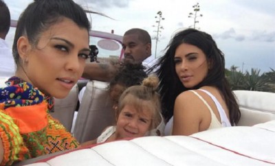 Kim Kardashian und Kourtney Kardashian sind sich oft nicht einig was die Erziehung ihrer Kinder angeht.