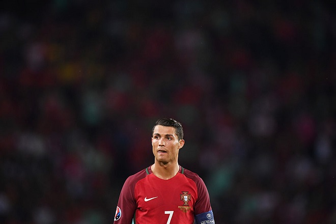 Cristiano Ronaldo sieht sich derzeit starker Kritik ausgesetzt.