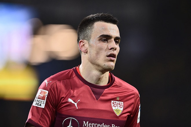 Nach dem Wechsel von Filip Kostic will der VfB Stuttgart in der Offensive nachbessern.