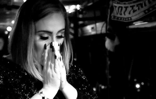 Adele: Hat sie in Bezug auf den Super Bowl gelogen?