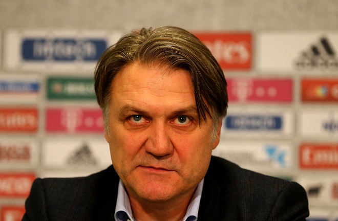 Wechselt Dietmar Beiersdorfer heute beim HSV den Trainer.