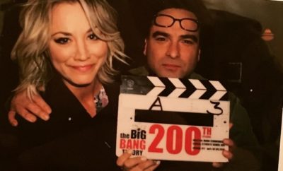 Big Bang Theory: Kaley Cuoco und Johnny Galecki amüsieren sich am Set!