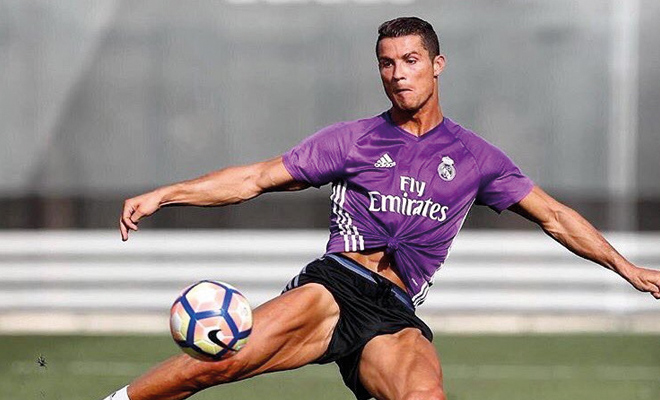 Cristiano Ronaldo ist nach seiner Verletzung zurück im Mannschaftstraining von Real Madrid.