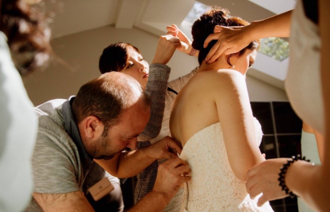 Ein syrischer Schneider macht für eine Kanadierin die Hochzeit zu etwas ganz Besonderem.