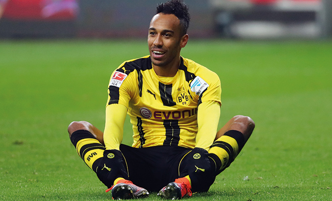 BVB-Angreifer Pierre-Emerick Aubameyang verrät seine bislang härtesten Gegenspieler und Neven Subotic könnte Borussia Dortmund bereits im Januar verlassen.