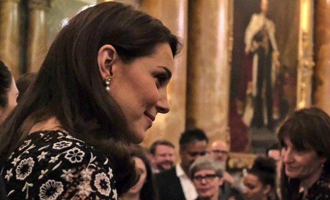 Kate Middleton: Olivia Munn verteidigt sie nach Social Media-Shitstorm!