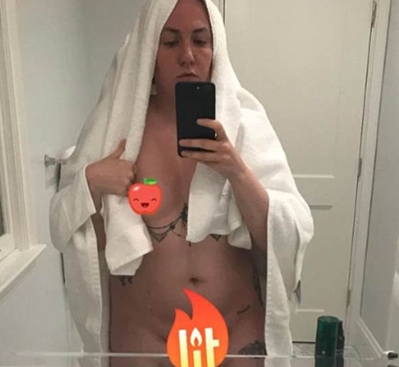 Lena Dunham postet nacktes Spiegel-Selfie!