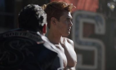 Riverdale- Nackt-Szene von Cole Sprouse und KJ Apa erfreut das Netz