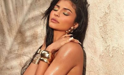 Kylie Jenner wirbt fast völlig nackt für neue Produkte